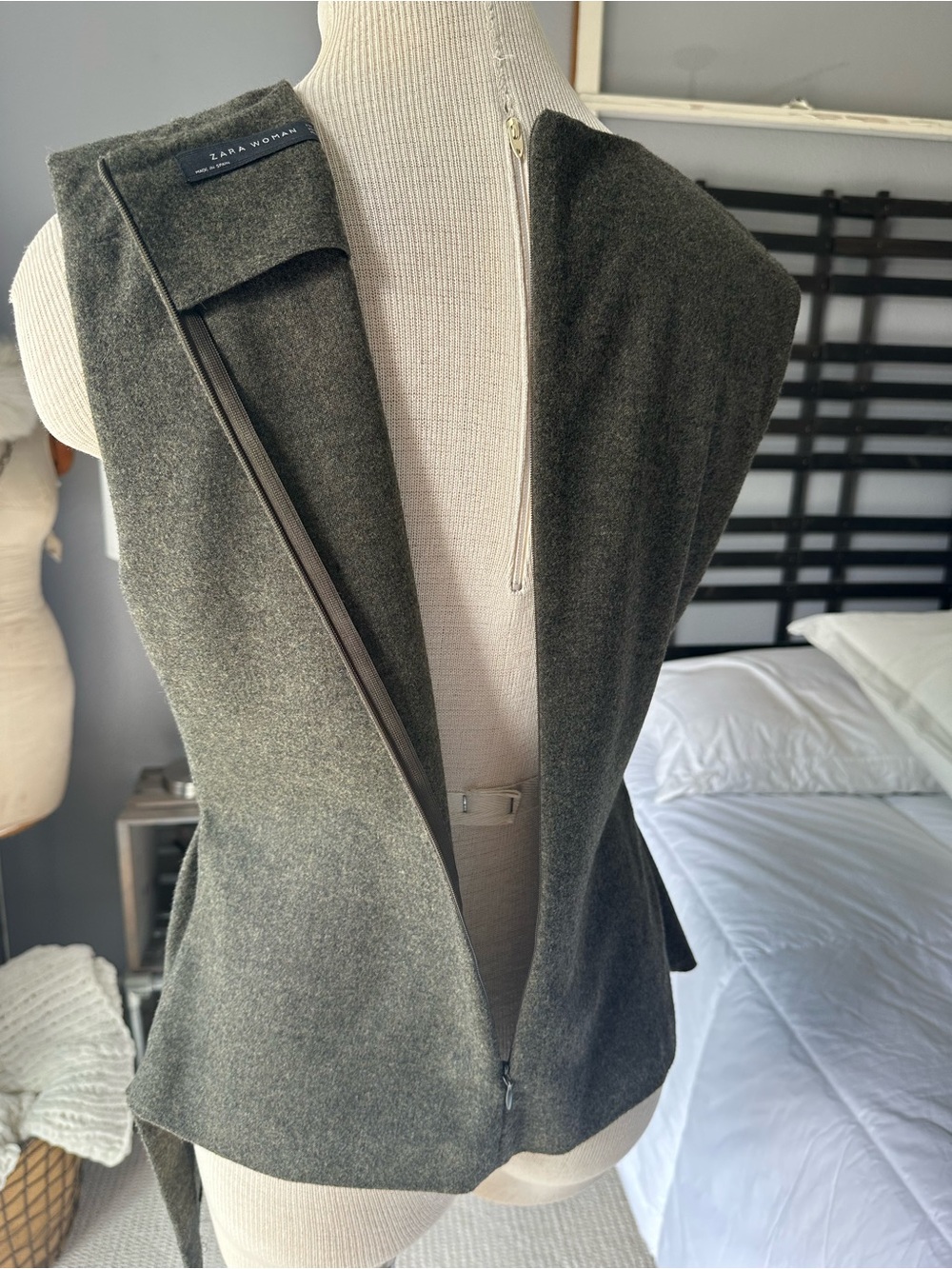Zara Woman Olive Gray/Green Wool Blend Top size medium - Picture 9 of 16
